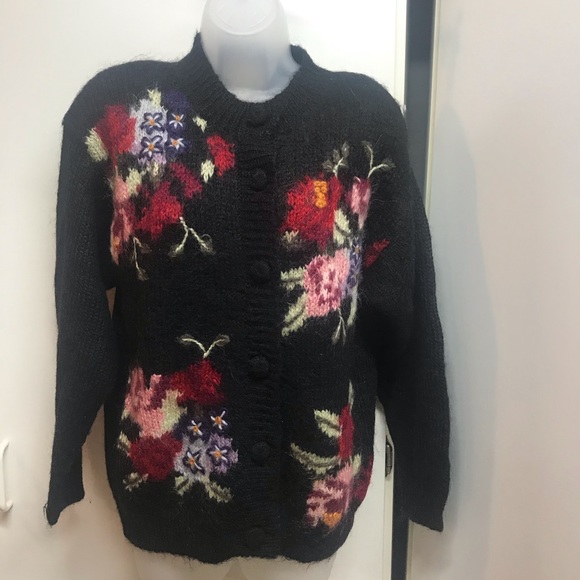 Lydia James Hand knitted mohair sweater size M - Picture 4 of 7